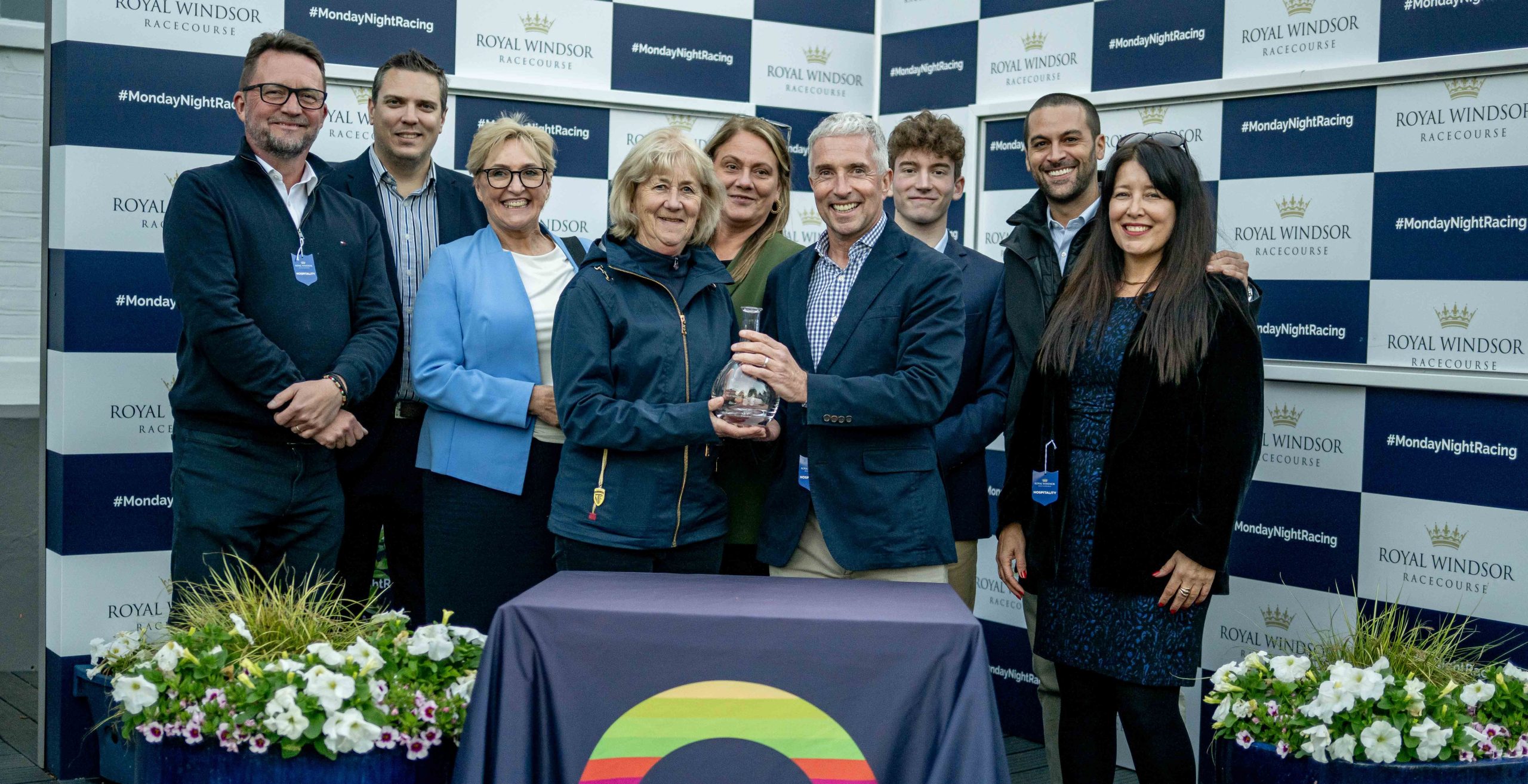 Network Airline Services from London Heathrow hosts loyal clients at Royal Windsor Racecourse - Network Aviation Group