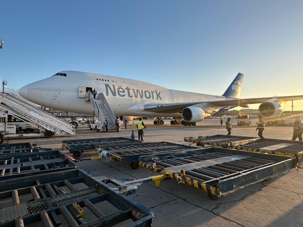 Network Airline Management Relocates 3 Asian Elephants to Japan - Network Aviation Group